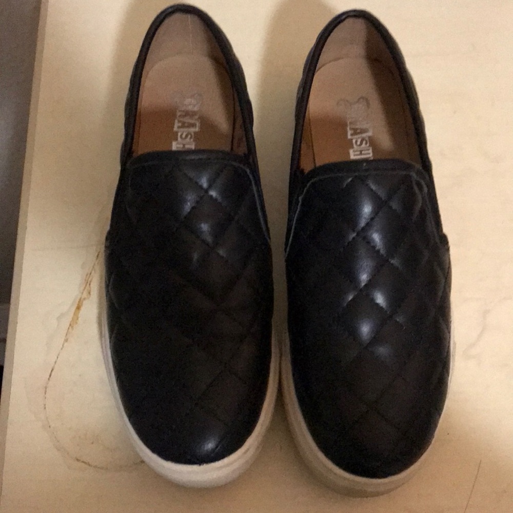 Black Quilt pattern shoes women’s